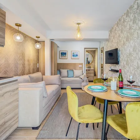 Apartment G2 = You And Me Castelldefels